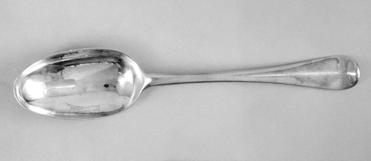 Spoon — Benjamin Watts