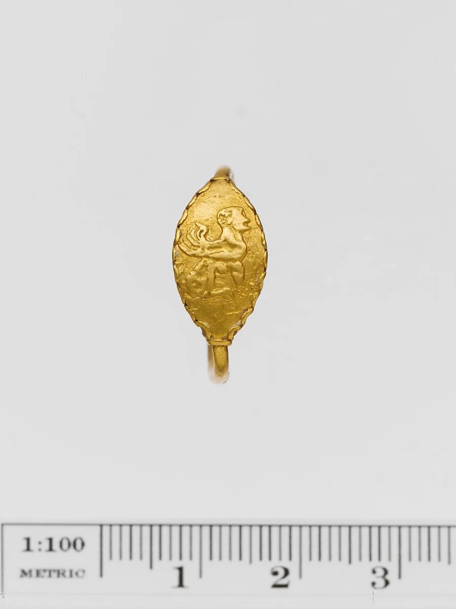 Gold and enamel ring — Unknown