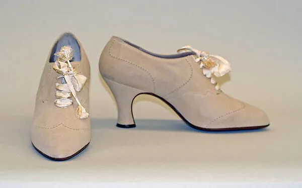 Shoes — Bob, Inc., N.Y.