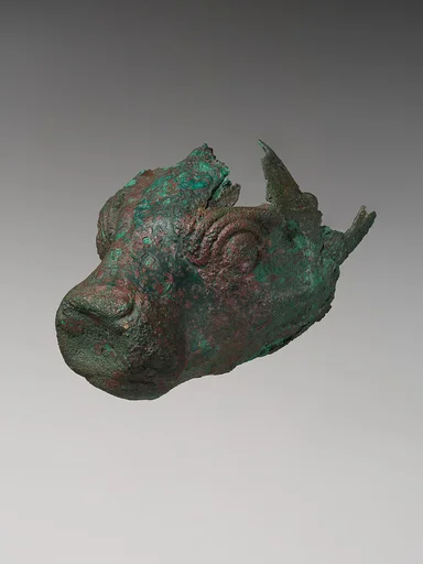 Bovine-headed vessel