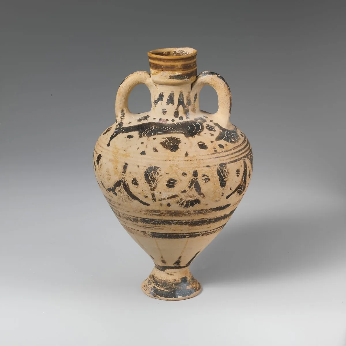 Terracotta amphoriskos (oil flask) — Unknown