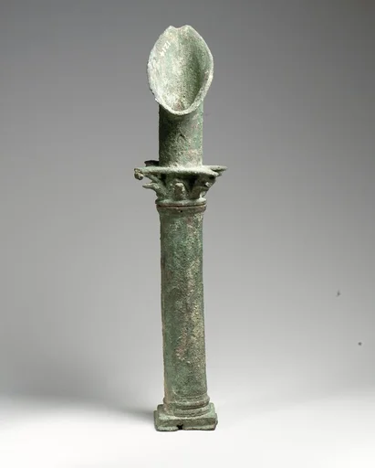 Bronze spout in the form of a Corinthian column