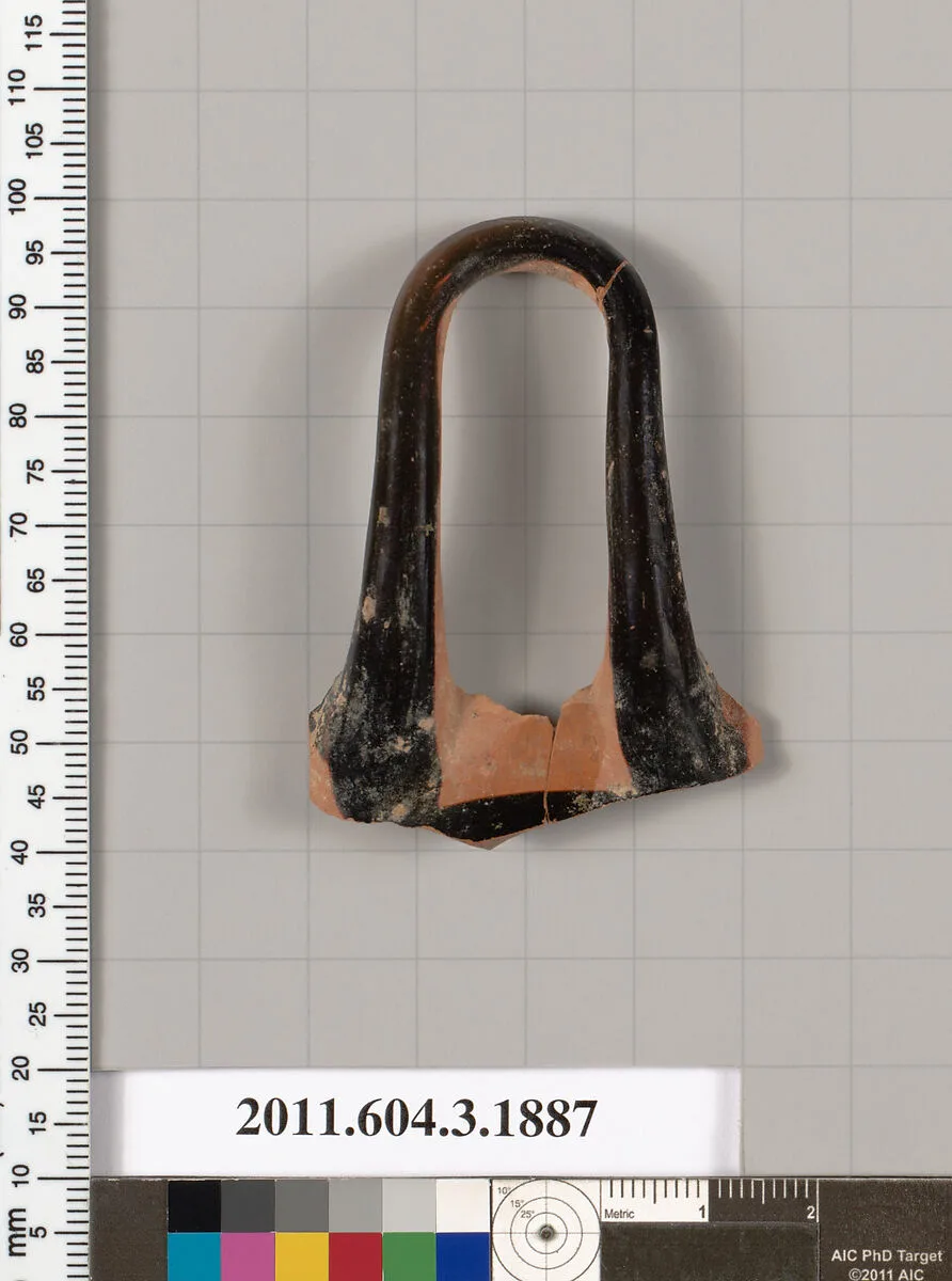 Terracotta fragment of a kylix (drinking cup) or a skyphos (deep drinking cup)? — Unknown