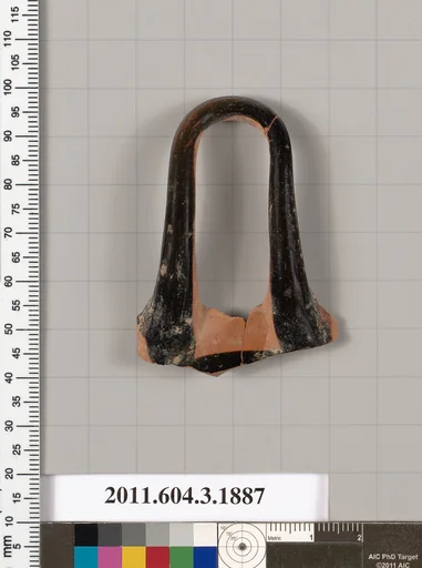 Terracotta fragment of a kylix (drinking cup) or a skyphos (deep drinking cup)?