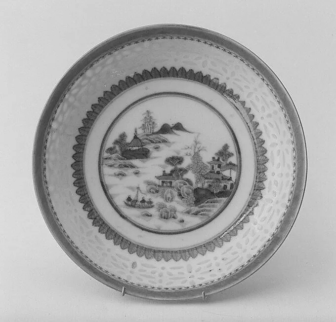 Saucer — Unknown