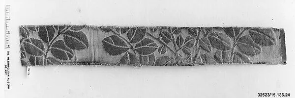 Textile fragment — Unknown Designer
