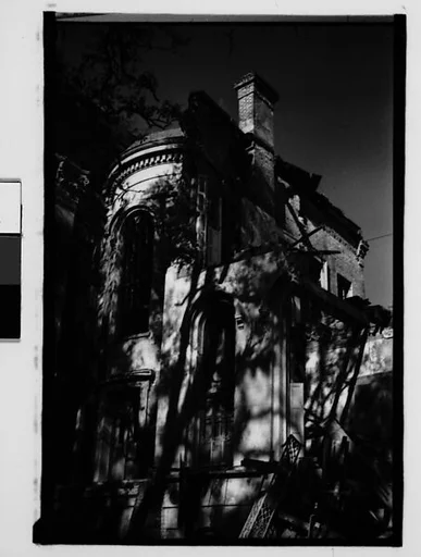 [Corinthian Capitals of Belle Grove Plantation House, White Castle, Louisiana]
