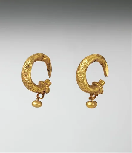 Gold earrings