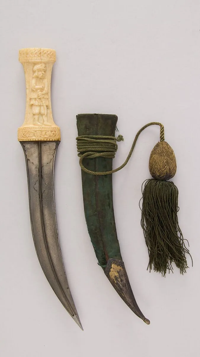 Dagger (Jambiya) with Sheath and Cord — Unknown