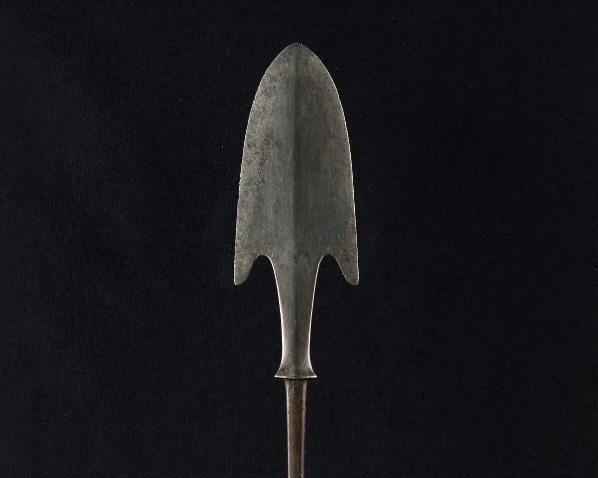 Arrowhead (<i>Yanone</i>) — Unknown