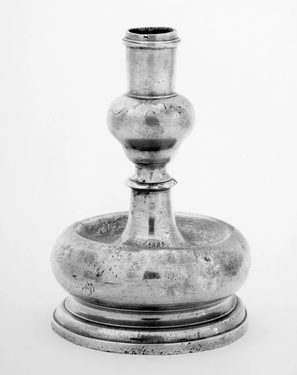 Set of four candlesticks — Unknown