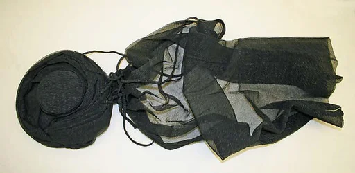 Mourning hat