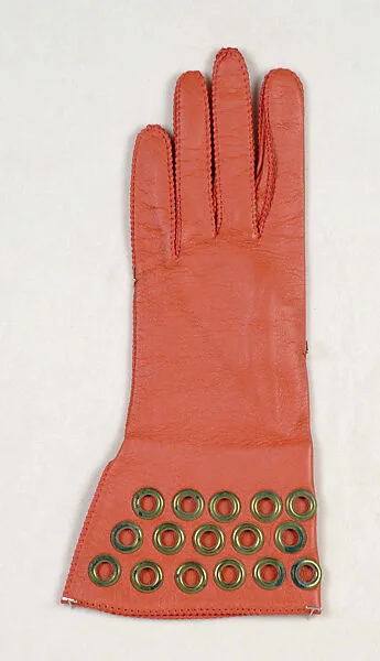 Gauntlets — Bonnie Cashin|Crescendoe Gloves, Inc.