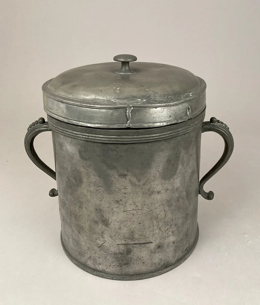 Canister with cover — Unknown