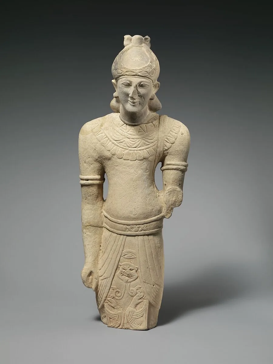Limestone male figure in Egyptian dress — Unknown