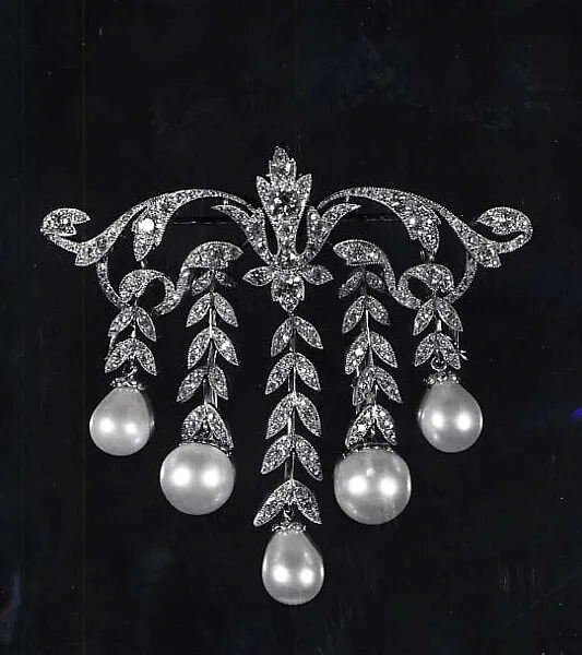 Brooch — Unknown Designer
