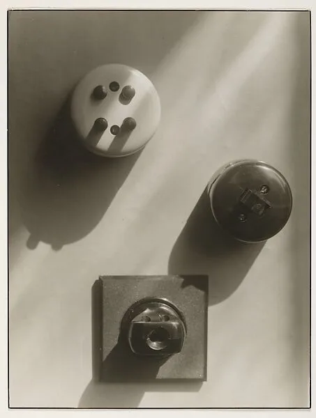 Werbeaufnahme für Elektrofabrik Jaeger, Lüdenscheid — August Sander