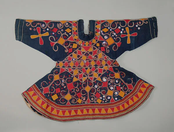 Woman's Tunic — Unknown