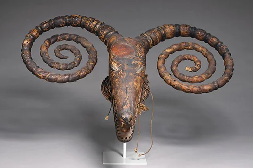 Headdress: Ram