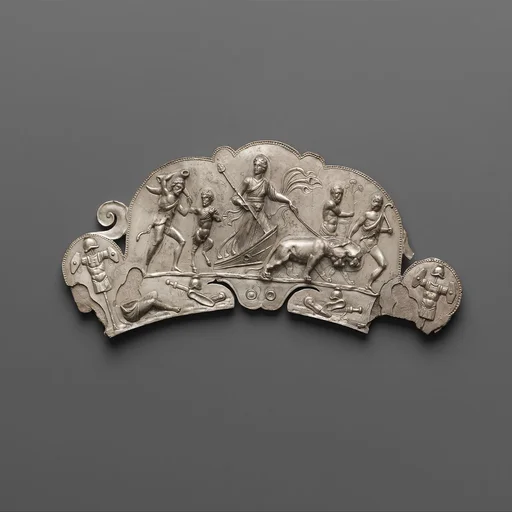 Silver handle from a serving dish