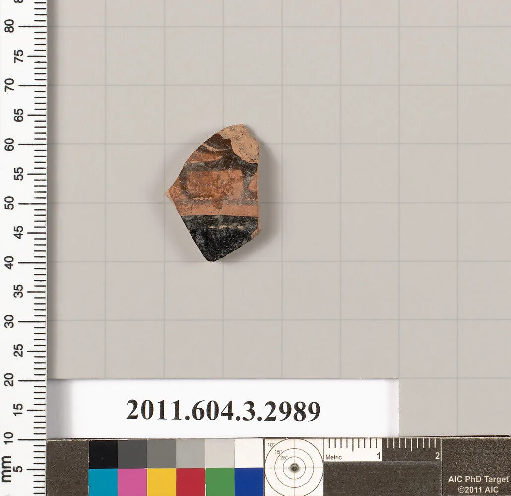Terracotta fragment of a closed shape — Unknown