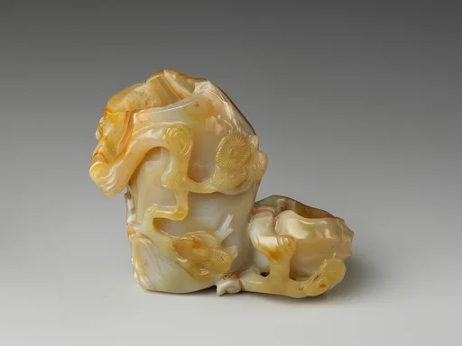 清　瑪瑙雕梅樹花插|Plum-tree vase