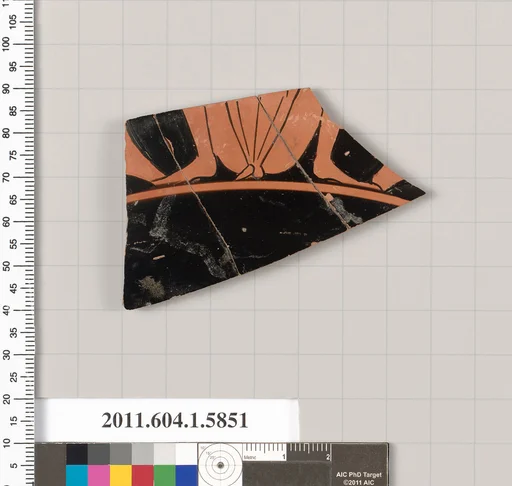 Terracotta fragment of a kylix: eye-cup (drinking cup)