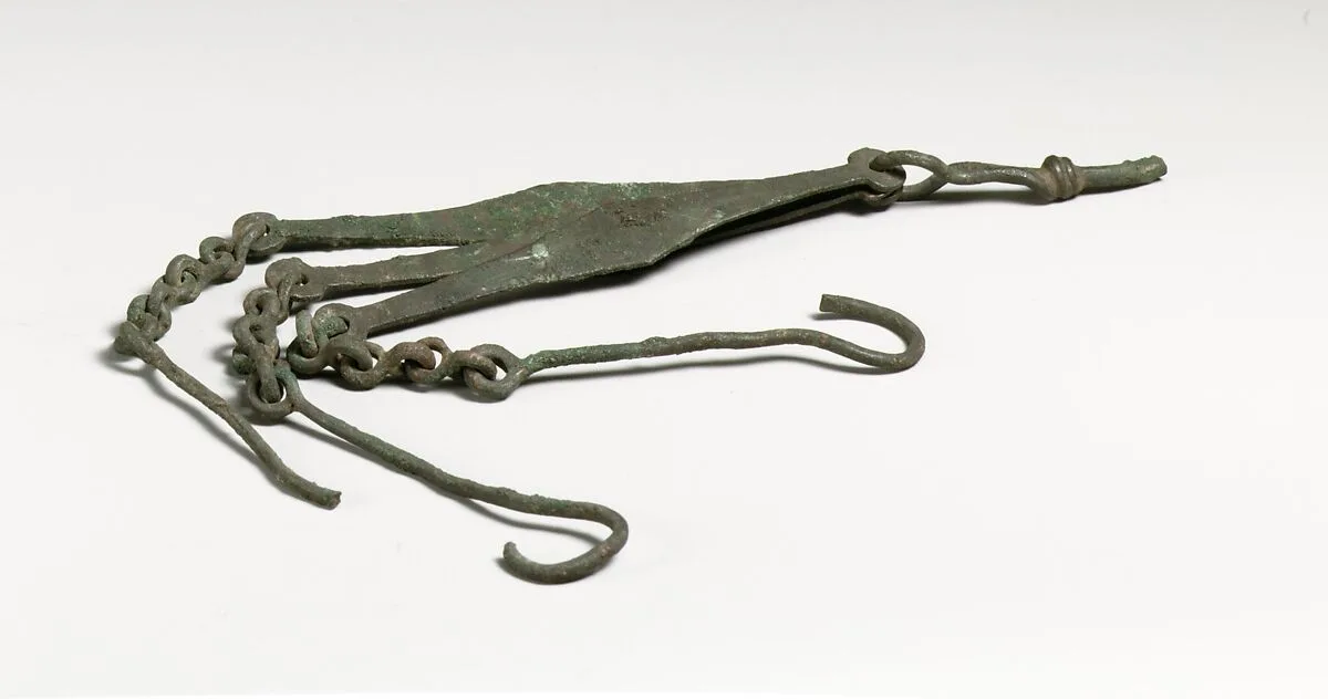 Chains, 3 — Unknown