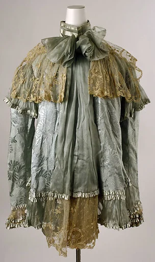 Dressing jacket
