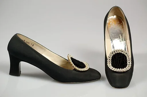 Evening pumps