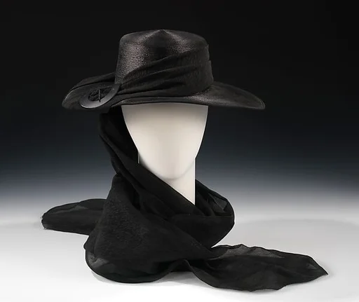 Mourning hat