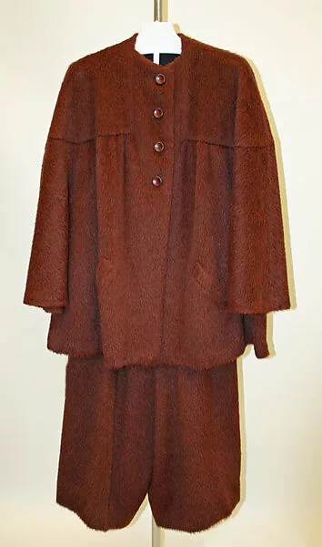 Suit — Madame Grès (Germaine Émilie Krebs)