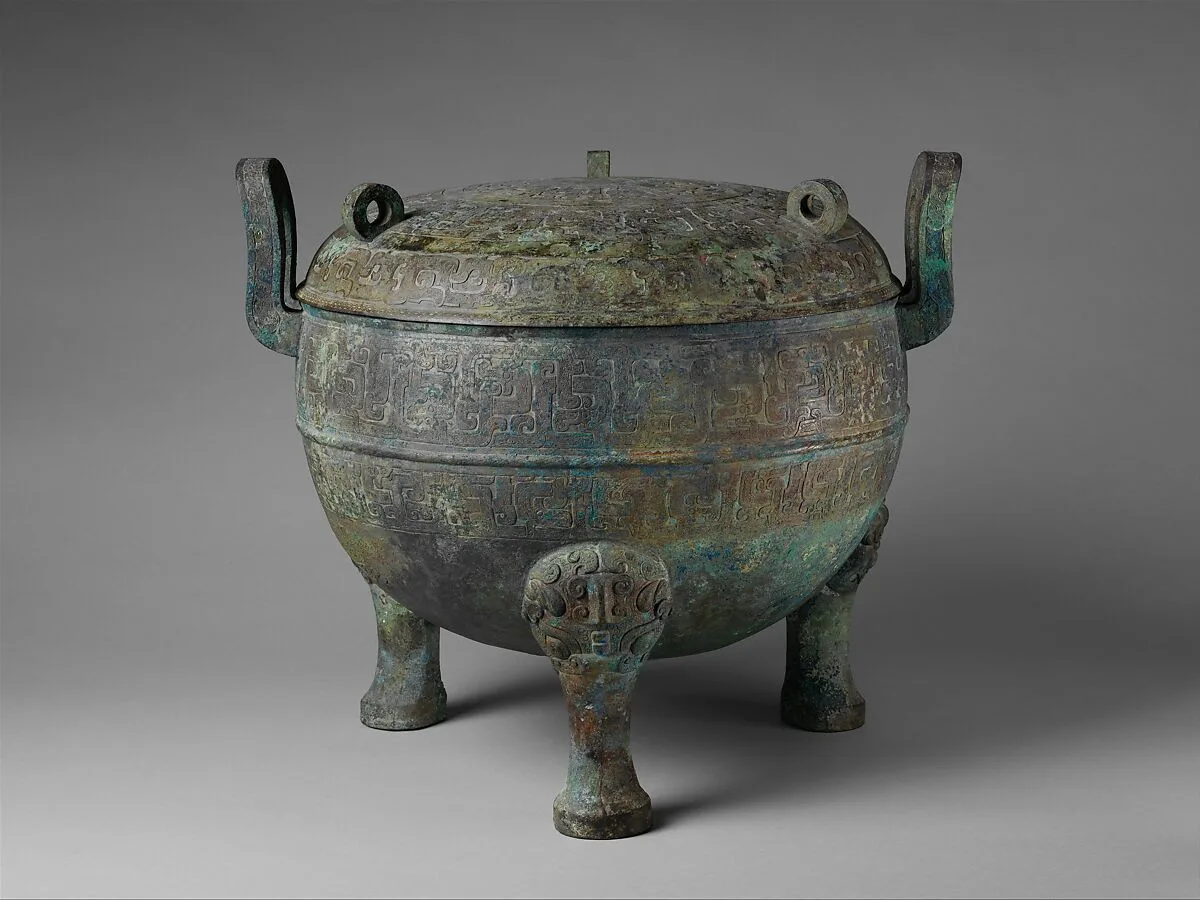 东周 青銅鼎|Ritual Tripod Cauldron with Cover (Ding) — Unknown