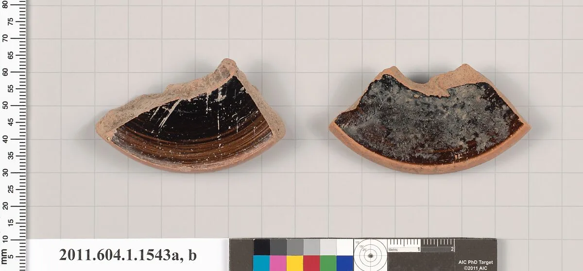 Terracotta fragments of kylikes (drinking cups) — Unknown