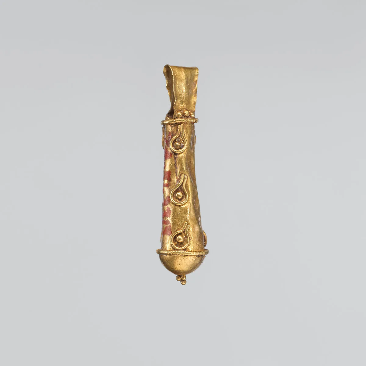 Gold pendant in the form of Herakle's club — Unknown