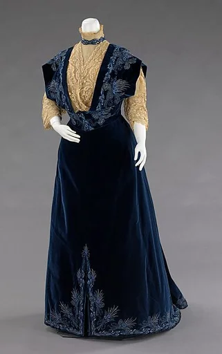 Evening dress