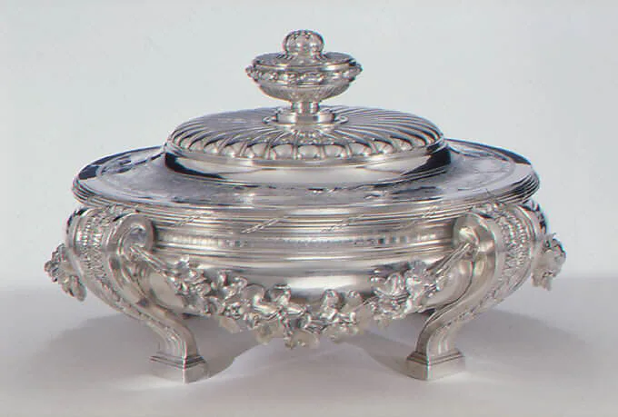 Dish with cover and liner — Jacques-Nicolas Roettiers