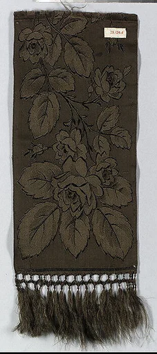 Woman's necktie