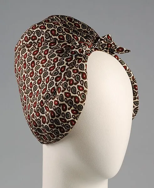 Hat — Paulette