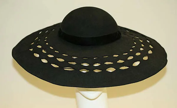 Picture hat — Paulette