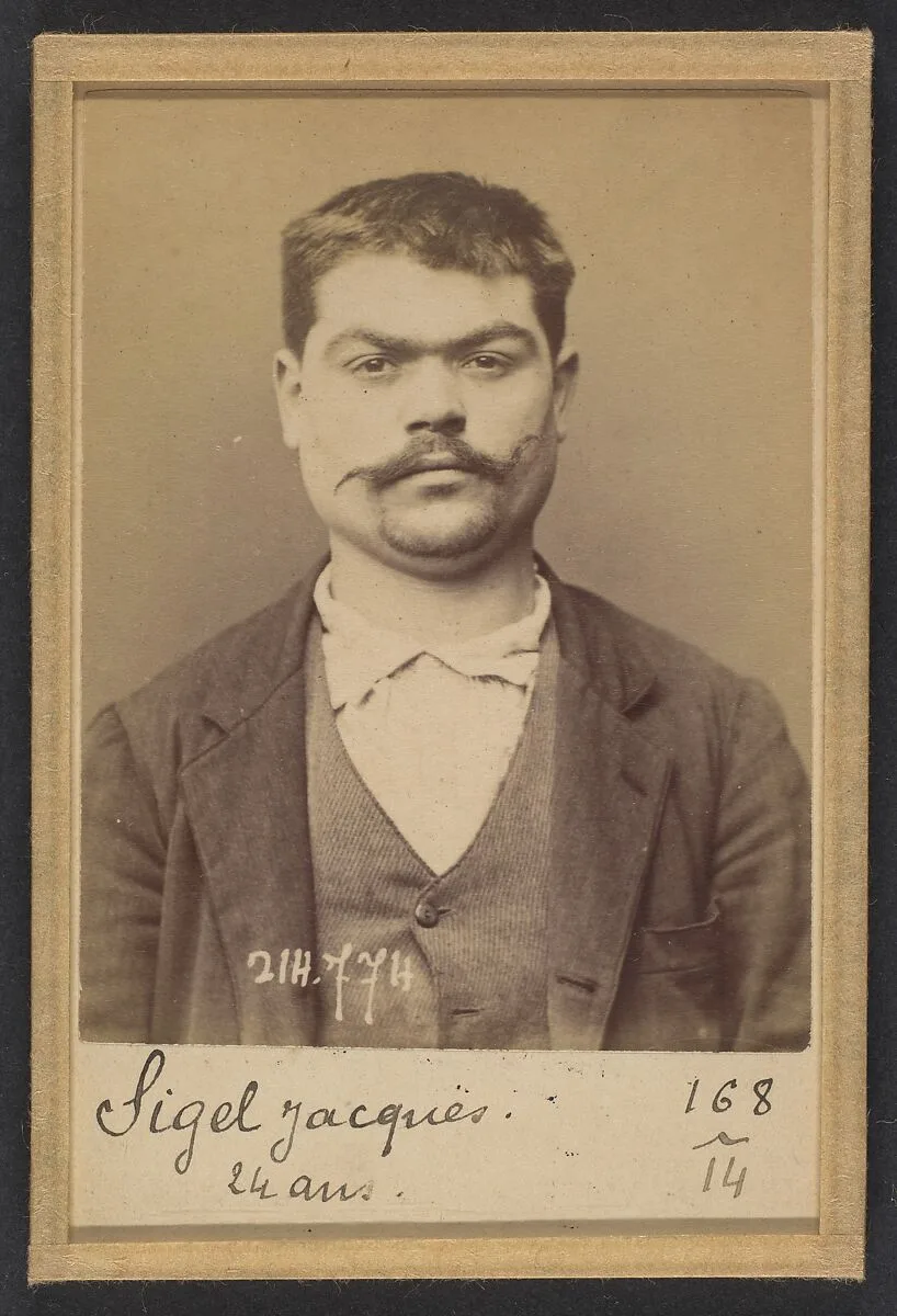 Sigel. Jacques. 24 ans, né à Kuttalsheim (Bas Rhin). Bijoutier. Anarchiste. 26/2/94. — Alphonse Bertillon