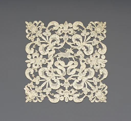 Chalice veil