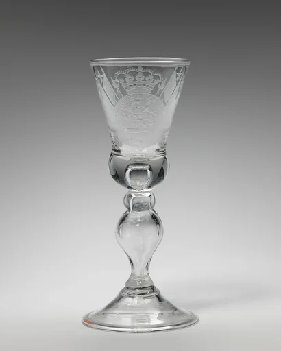 Wineglass (marriage glass)