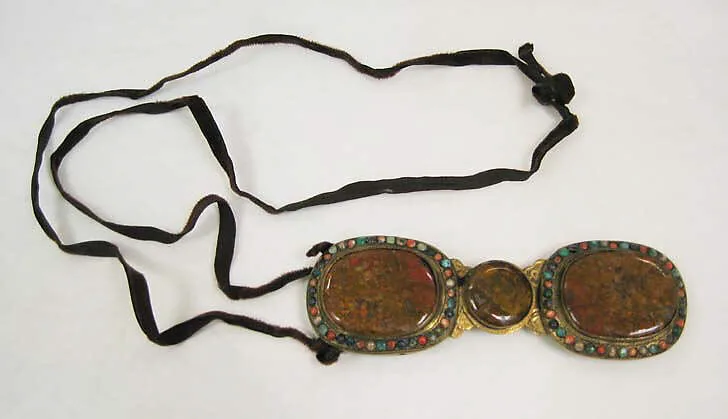 Belt buckle — Unknown