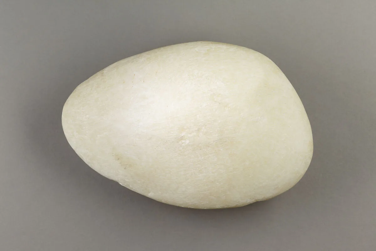 Clam-shell-shaped Hammer — Unknown