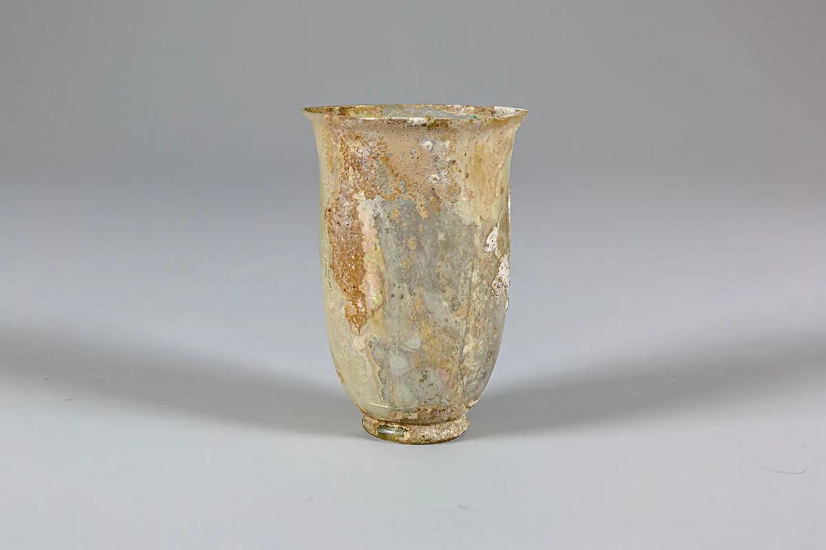 Glass beaker — Unknown