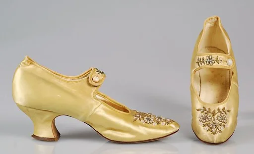 Evening shoes