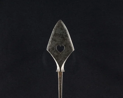 Arrowhead (<i>Yanone</i>)
