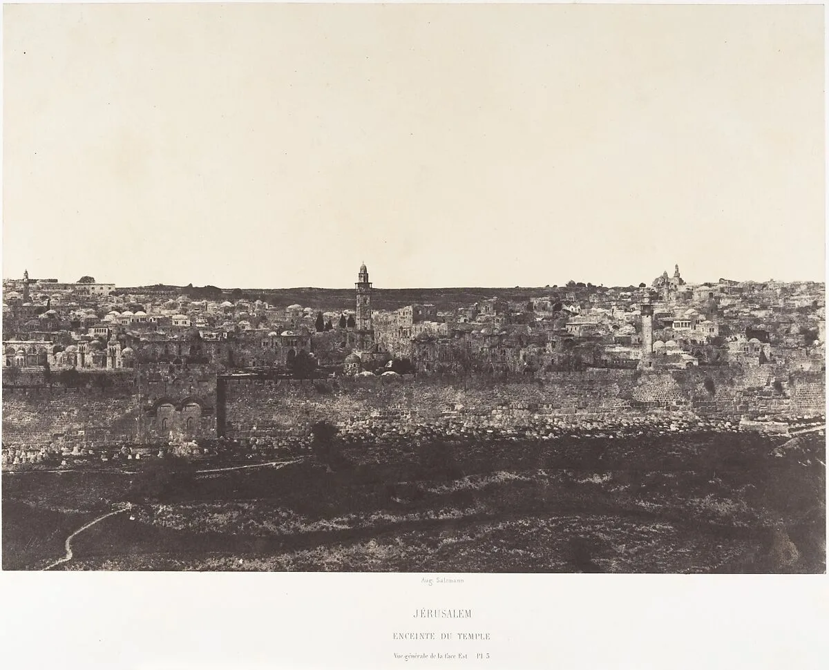 Jérusalem, Enceinte du Temple, Vue générale de la face Est, Pl. 3 — Imprimerie photographique de Blanquart-Évrard, à Lille|Auguste Salzmann