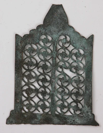 Plaque